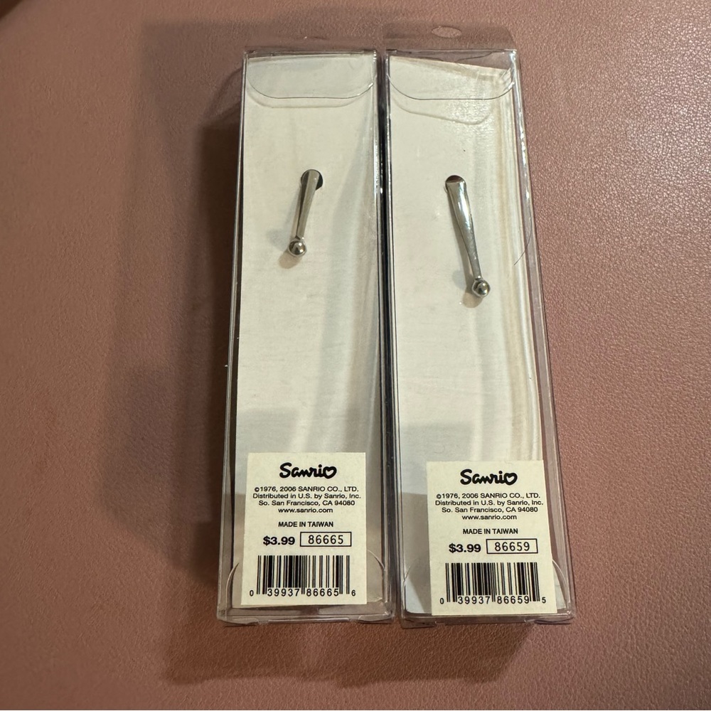 Hello Kitty Pens - Picture 5 of 5